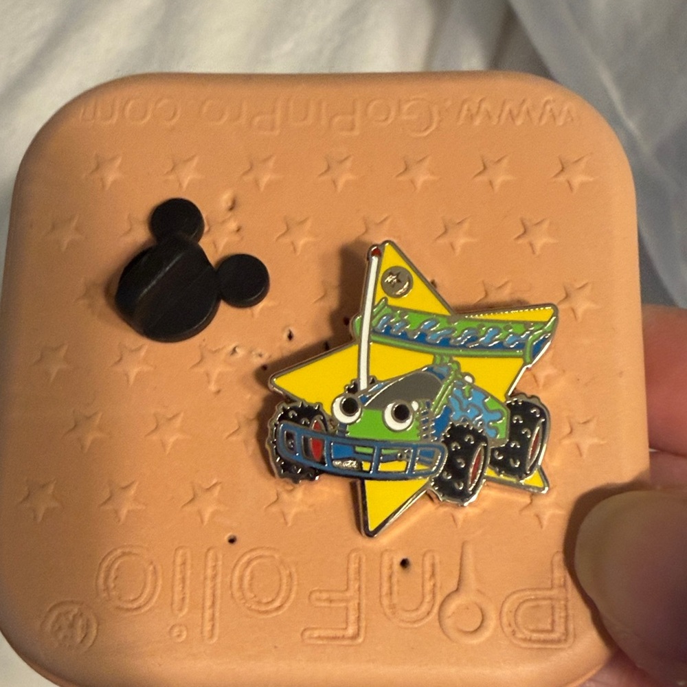 Disney Toy Story rc Racer pin